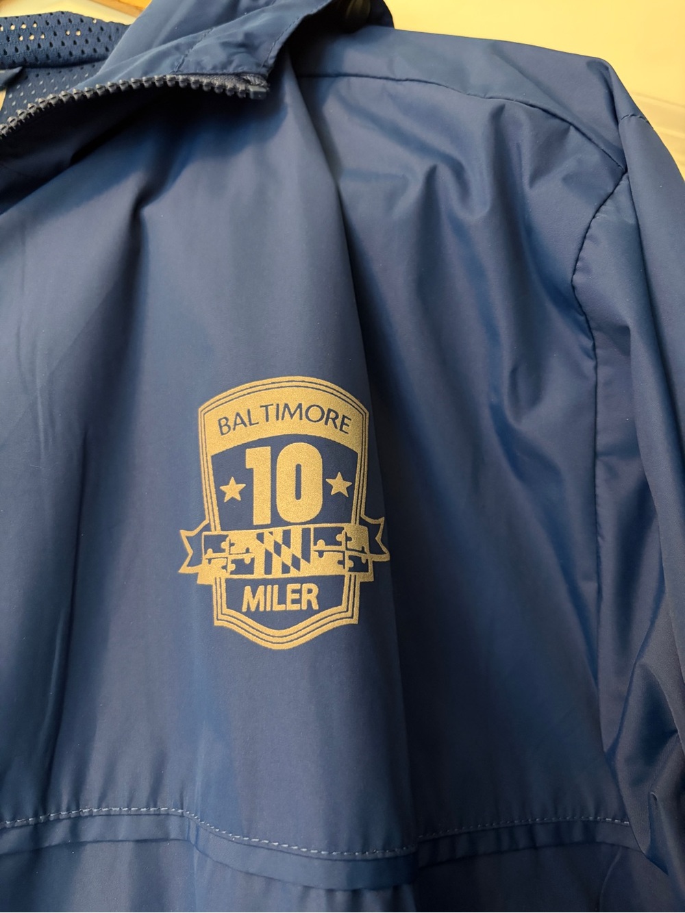 Baltimore 10 Miler Navy Men's Lightweight Jacket